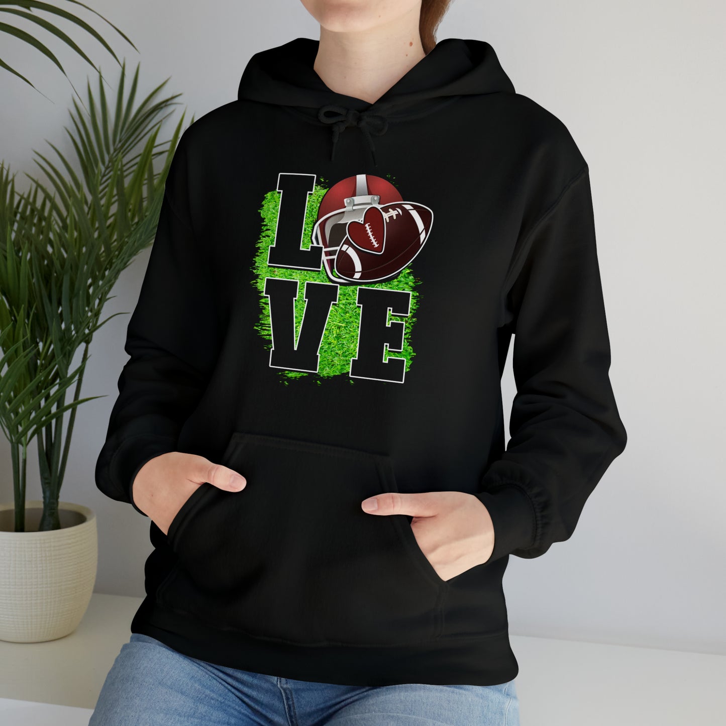 LOVE FOOTBALL- Unisex Heavy Blend™ Hooded Sweatshirt