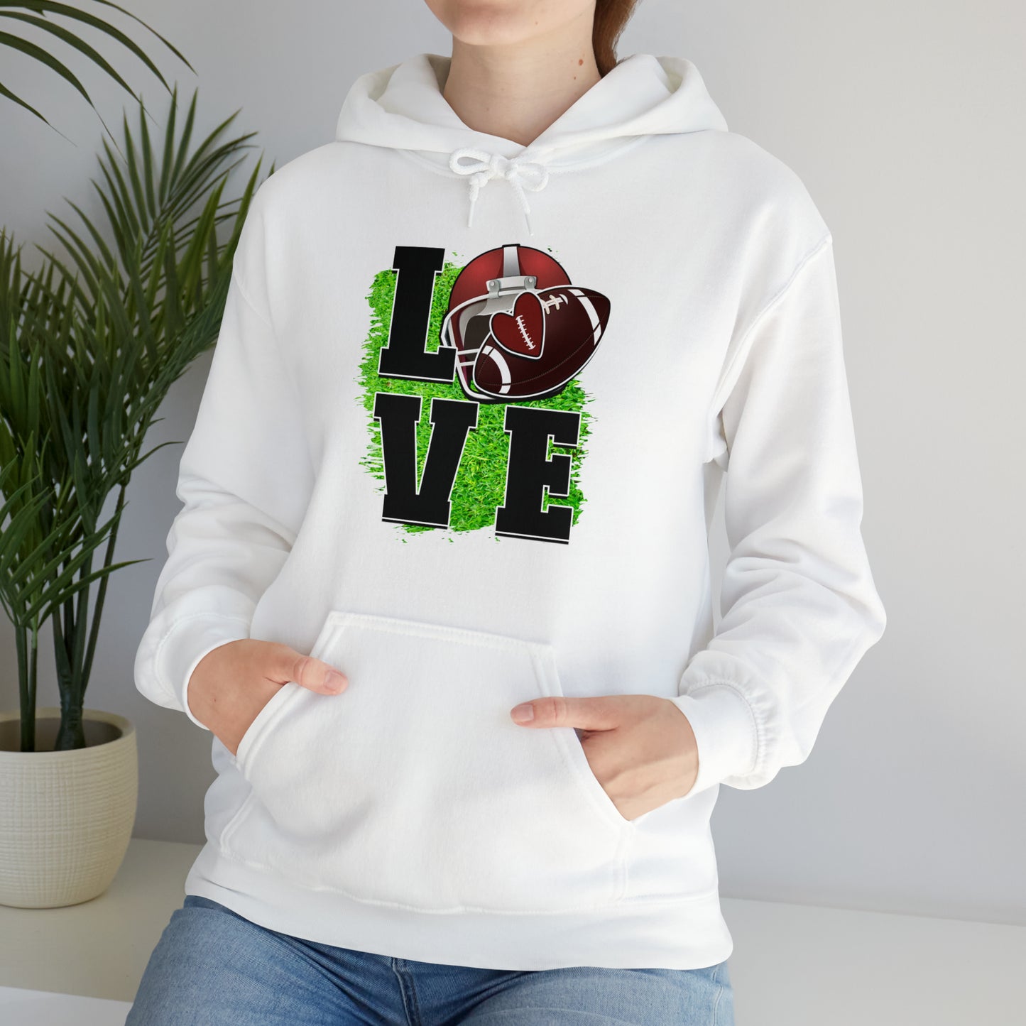 LOVE FOOTBALL- Unisex Heavy Blend™ Hooded Sweatshirt