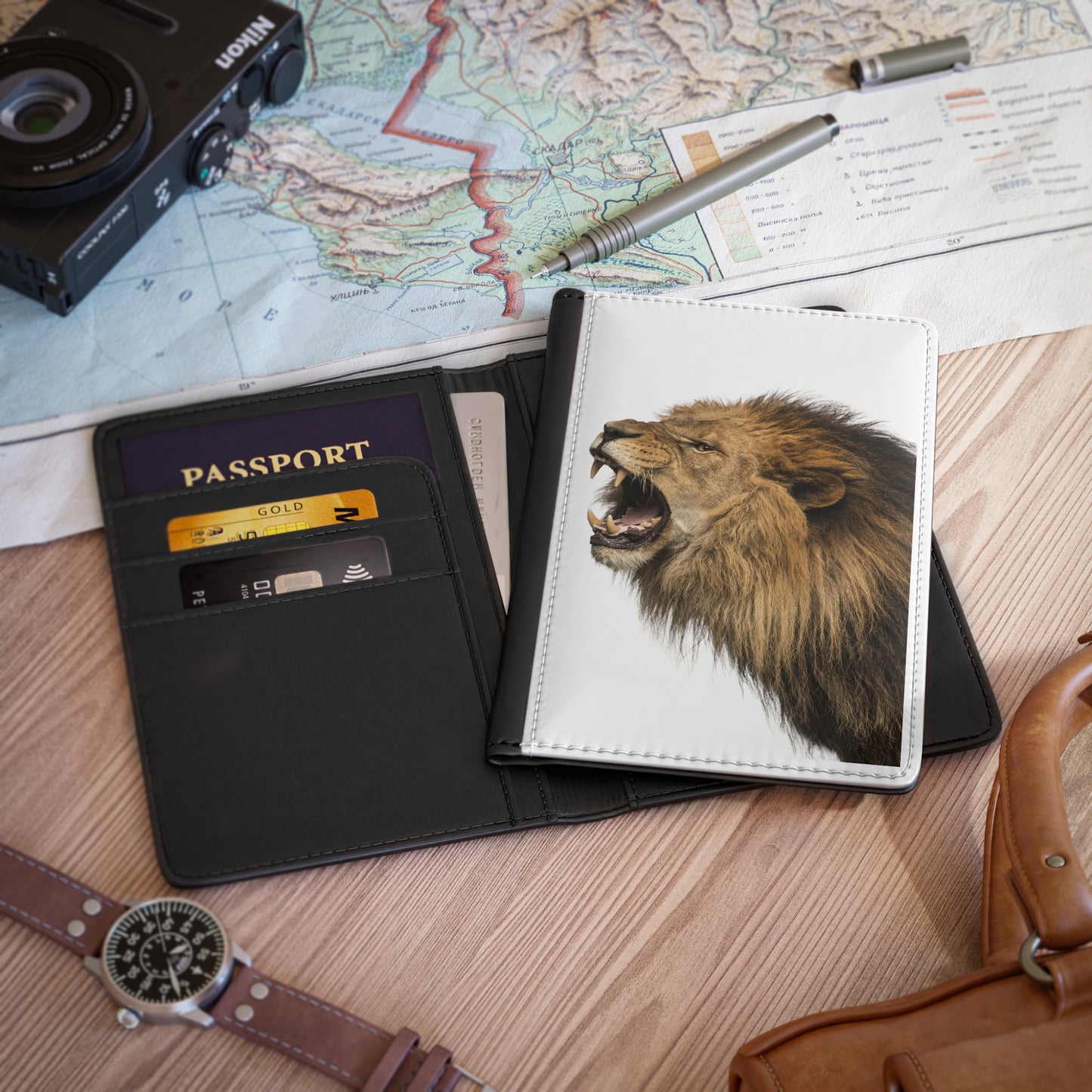 LION-Passport Cover