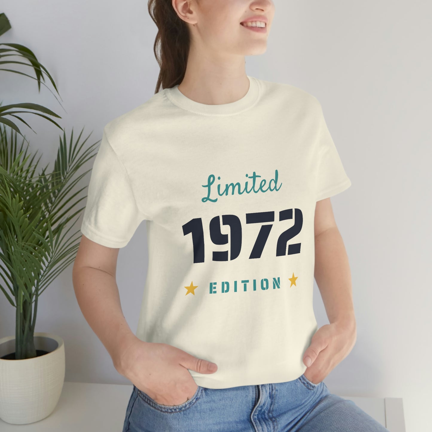 1972-Unisex Jersey Short Sleeve Tee